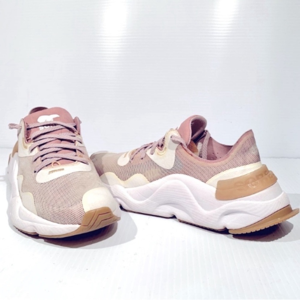Sorel Women's Sneakers in Pink and Cream size 8
